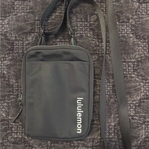 lululemon Black Crossbody/Belt Bag